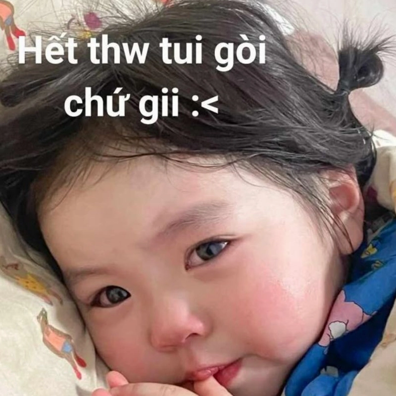 Bộ Sưu Tập Cận Cảnh Những Ảnh Em Bé Meme Hài Hước Nhất Mạng Xã Hội 3 Meme em bé khóc đáng yêu với biểu cảm buồn bã