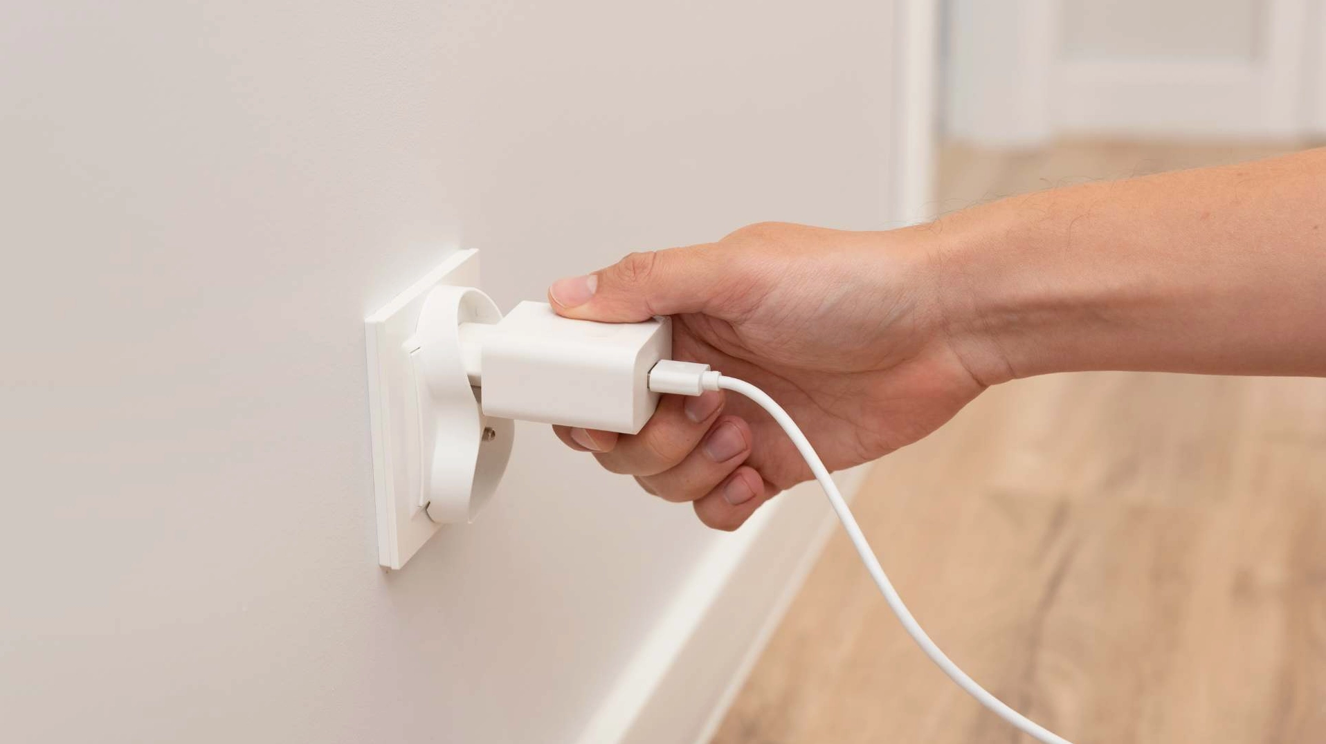 Ổ cắm thông minh Wi-Fi dùng để làm gì