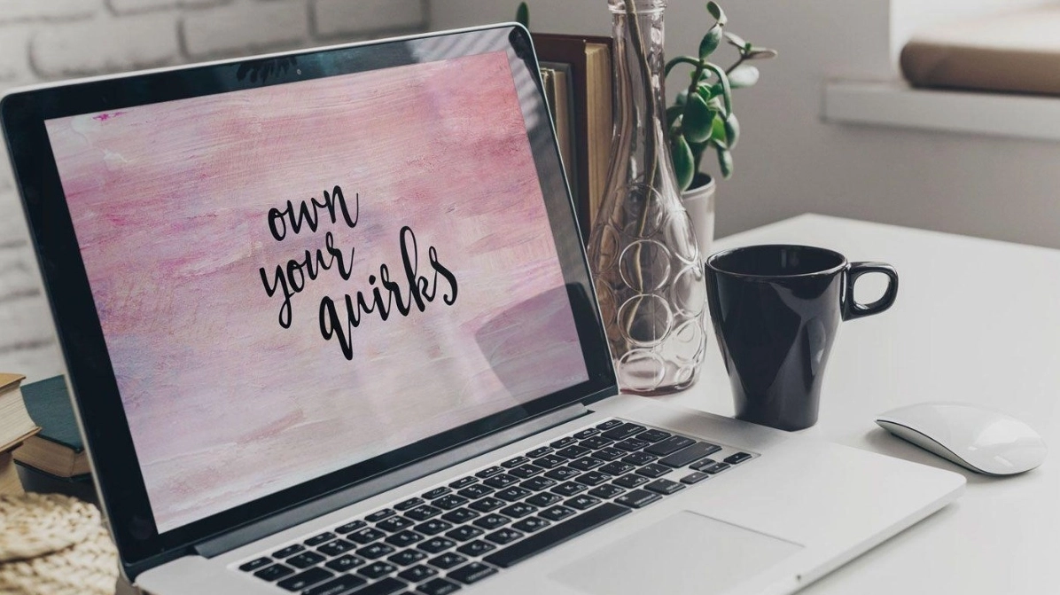 Hướng dẫn chi tiết cách cài màn hình laptop sắc nét và khắc phục lỗi ảnh mờ 3 Bạn nên lựa chọn hình nền phù hợp với cấu hình máy tính