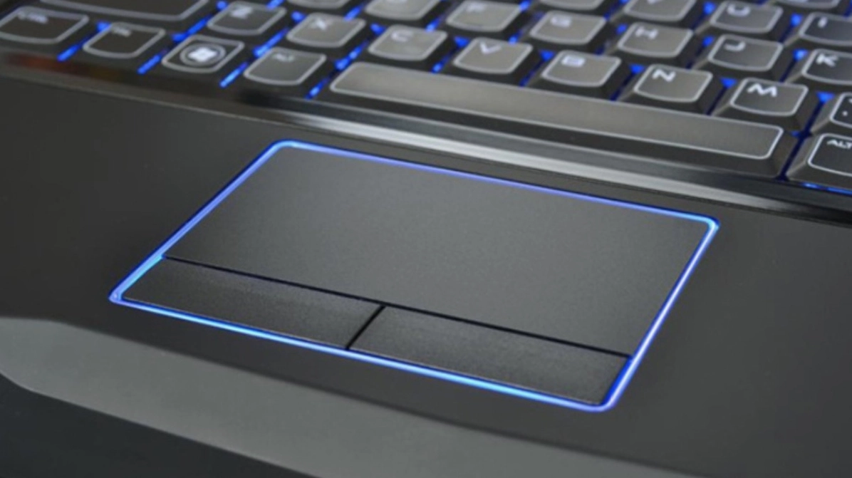 Bật mí cách sử dụng laptop bền nhất giúp thiết bị luôn hoạt động ổn định và kéo dài tuổi thọ 15 Bảo vệ màn hình laptop