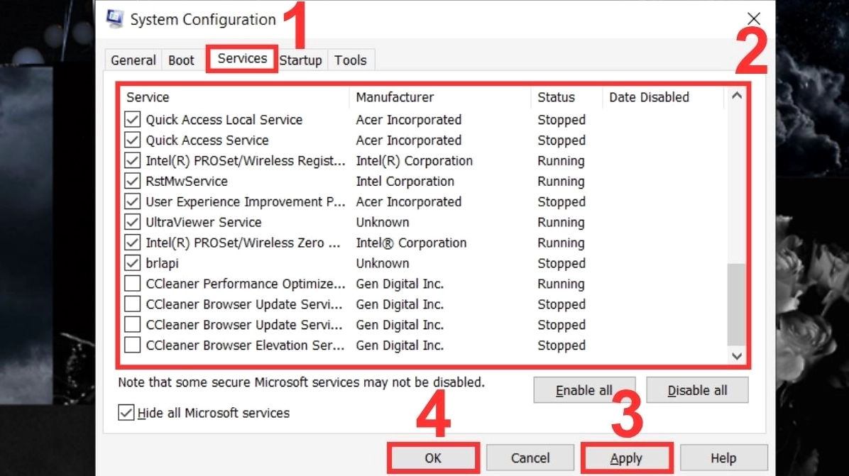 Bỏ chọn các ứng dụng không muốn khởi động và nhấn Apply