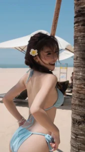 bo suu tap 20 anh gai xinh mac bikini di bien goi cam nhat 2 548