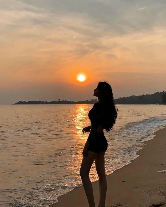 Ngắm nhìn bộ ảnh gái xinh mặc bikini che mặt siêu cuốn hút 14 Bức ảnh selfie trước gương khoe dáng cực xịn