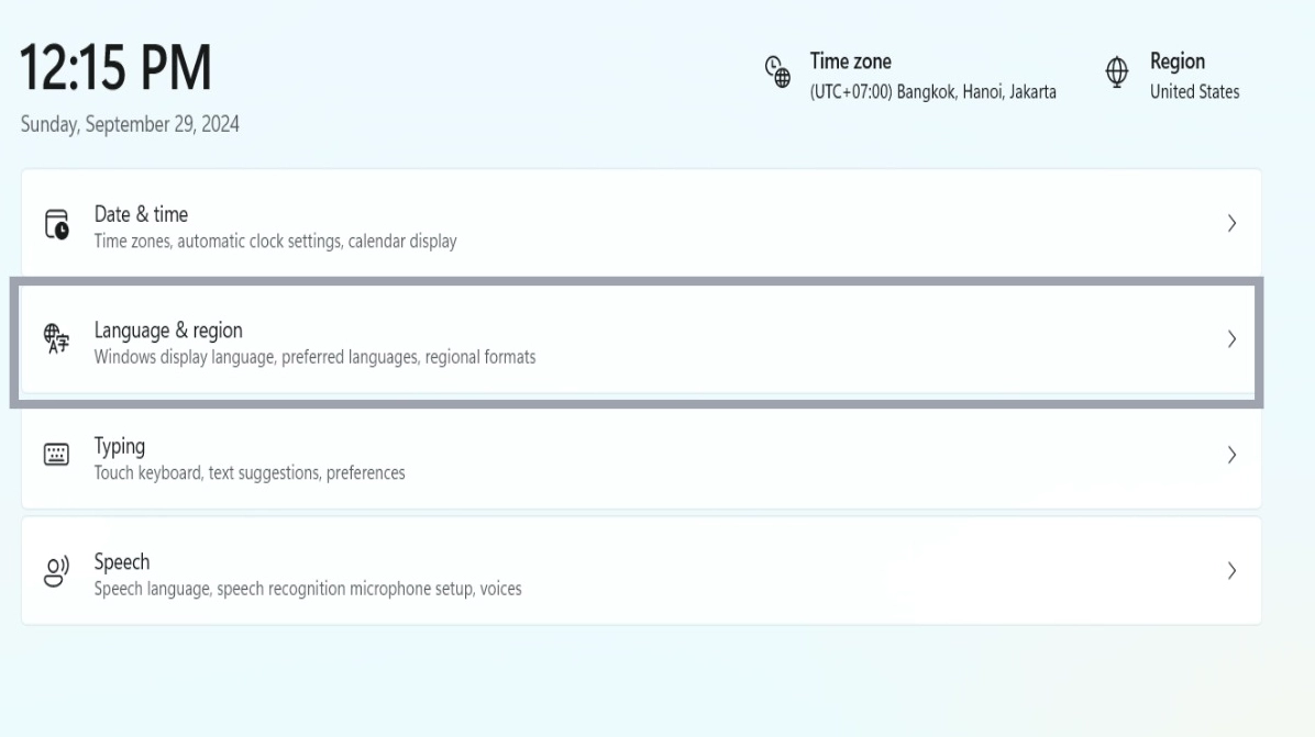 Hướng dẫn chi tiết cách đổi ngôn ngữ trên laptop Windows nhanh chóng 19 Bước tiếp theo bạn hãy nhấp chuột vào ô Language and Region