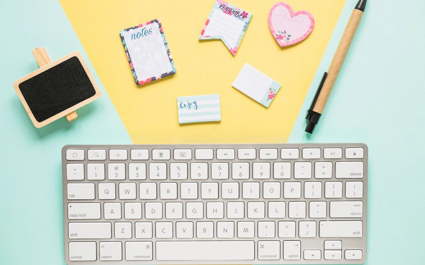 Cách kết nối bàn phím bluetooth không dây cho laptop