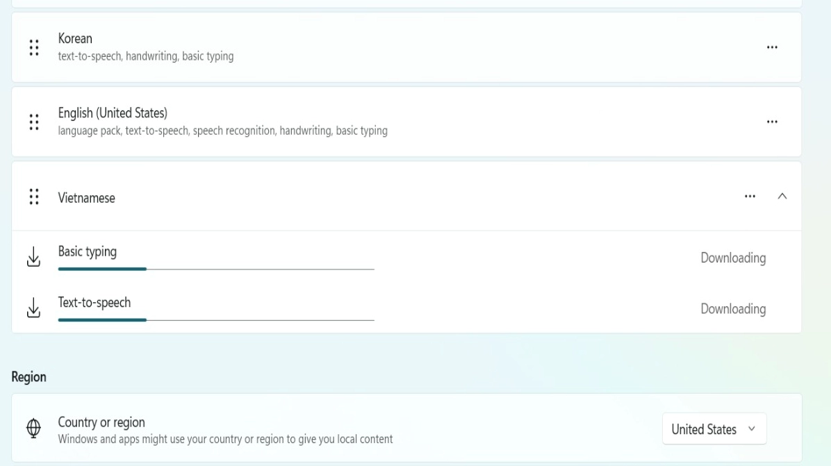 Hướng dẫn chi tiết cách đổi ngôn ngữ trên laptop Windows nhanh chóng 11 Chờ trong giây lát để hệ thống tải dữ liệu cài đặt ngôn ngữ