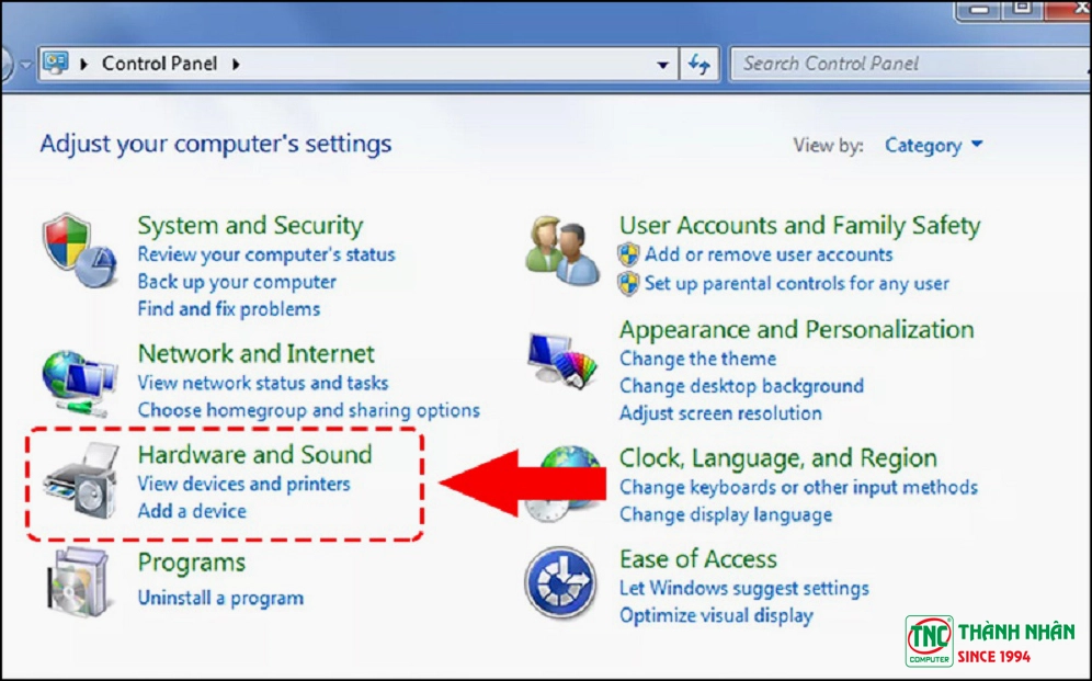 Chọn vào mục Hardware and Sound > Chọn Mouse