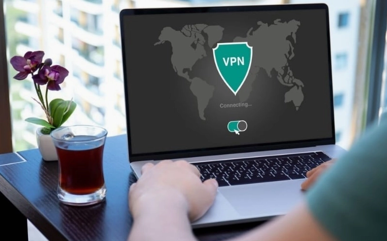 Hướng dẫn chi tiết cách đổi vpn trên laptop an toàn và hiệu quả nhất 1 Cơ chế của VPN là che giấu địa chỉ IP gốc mà nhà mạng cung cấp