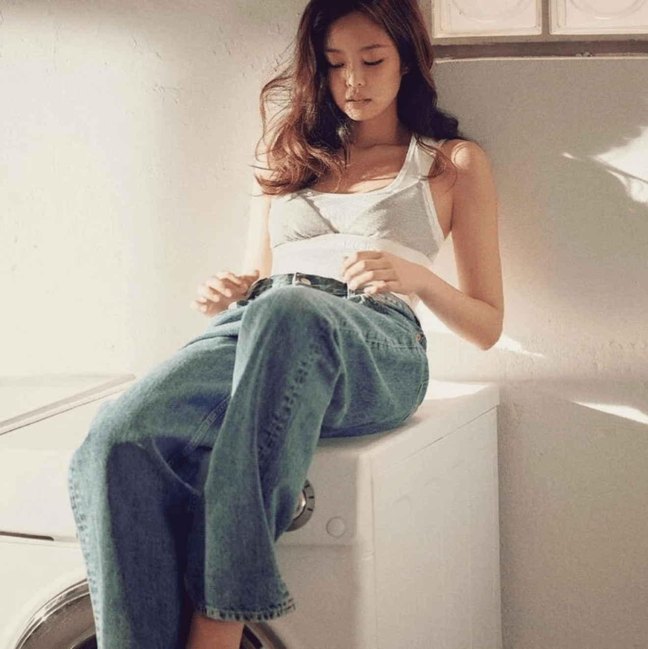 Tuyển tập hình ảnh gái xinh mặc Calvin Klein quyến rũ nhất 2026 11 Cô nàng cá tính trong set đồ lót Calvin Klein