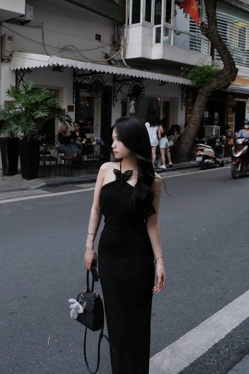 Cô nàng với street style trendy và đầy cá tính cùng quần jean
