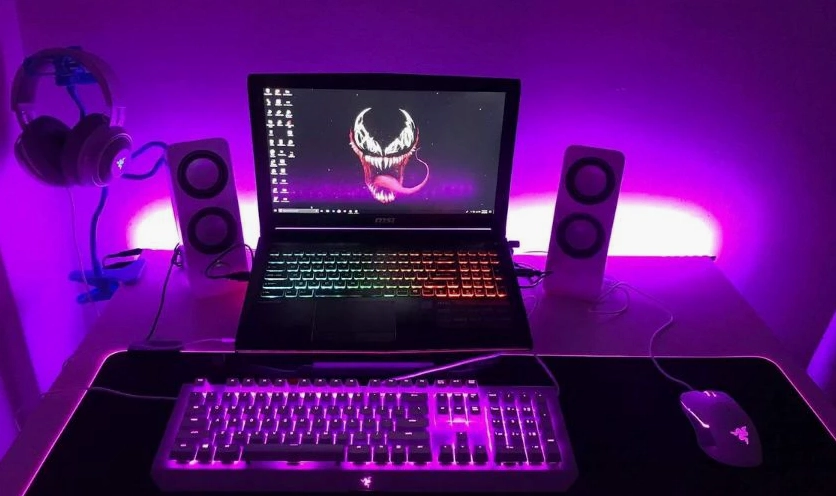 Có thể lắp thêm đèn bàn phím laptop HP không?