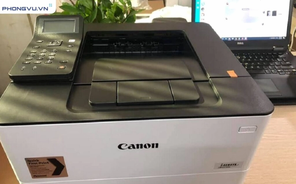 Hướng dẫn chi tiết cách thêm máy in vào laptop nhanh chóng và hiệu quả 4 Đảm bảo khoảng cách giữa máy in và laptop không quá xa