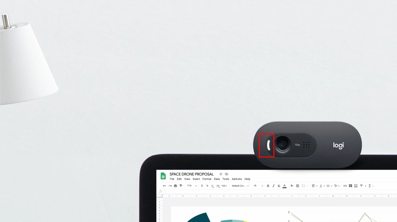 Hướng dẫn chi tiết cách cài webcam cho laptop cực đơn giản tại nhà 11 Đèn báo trạng thái trên Webcam phát sáng cho thấy thiết bị đã nhận được nguồn điện