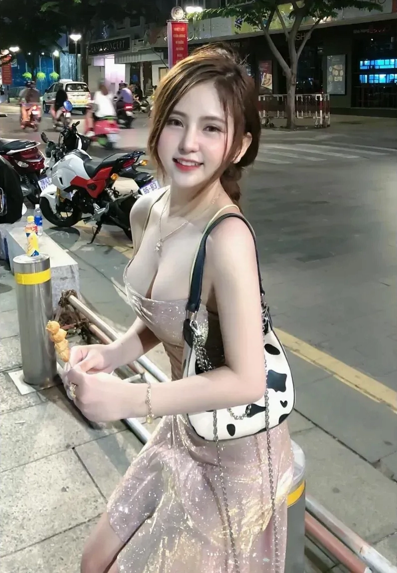 Gái đẹp 2k10 thể hiện sự hiện đại trẻ trung và tràn đầy sức sống trong mọi phong cách