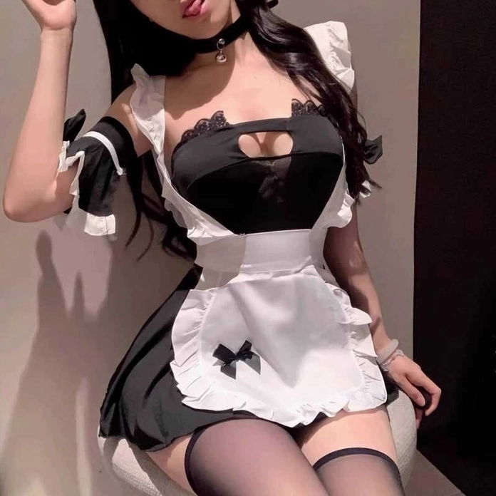 Gái đẹp mặc đồ hầu gái phong cách trendy thời thượng