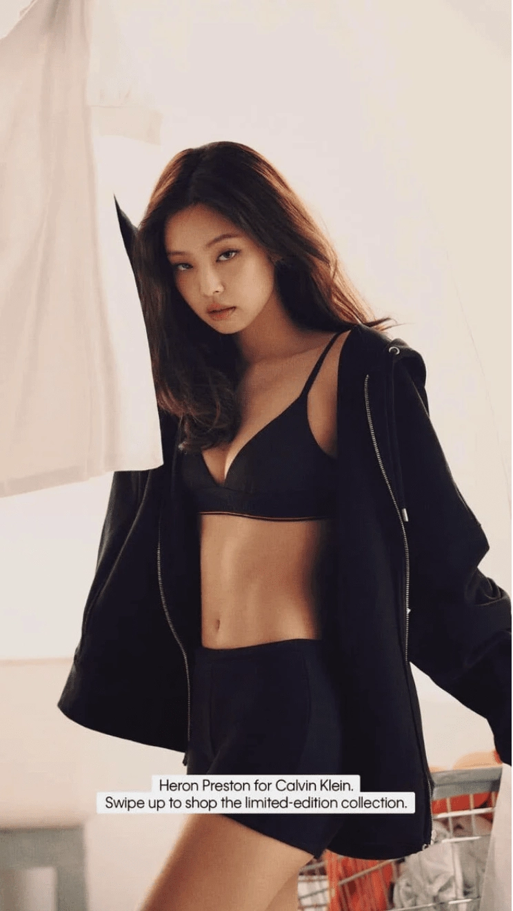 Tuyển tập hình ảnh gái xinh mặc Calvin Klein quyến rũ nhất 2026 3 Gái xinh tạo dáng cuốn hút với trang phục Calvin Klein