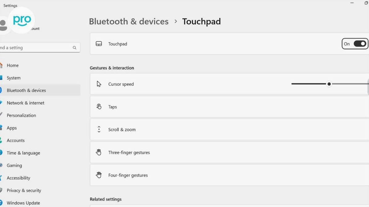 Giao diện cửa sổ cài đặt bàn di chuột trên hệ điều hành Windows 11