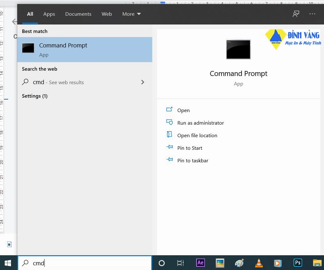 Giao diện dòng lệnh Command Prompt hiển thị các mã lệnh đang được thực thi trên máy tính