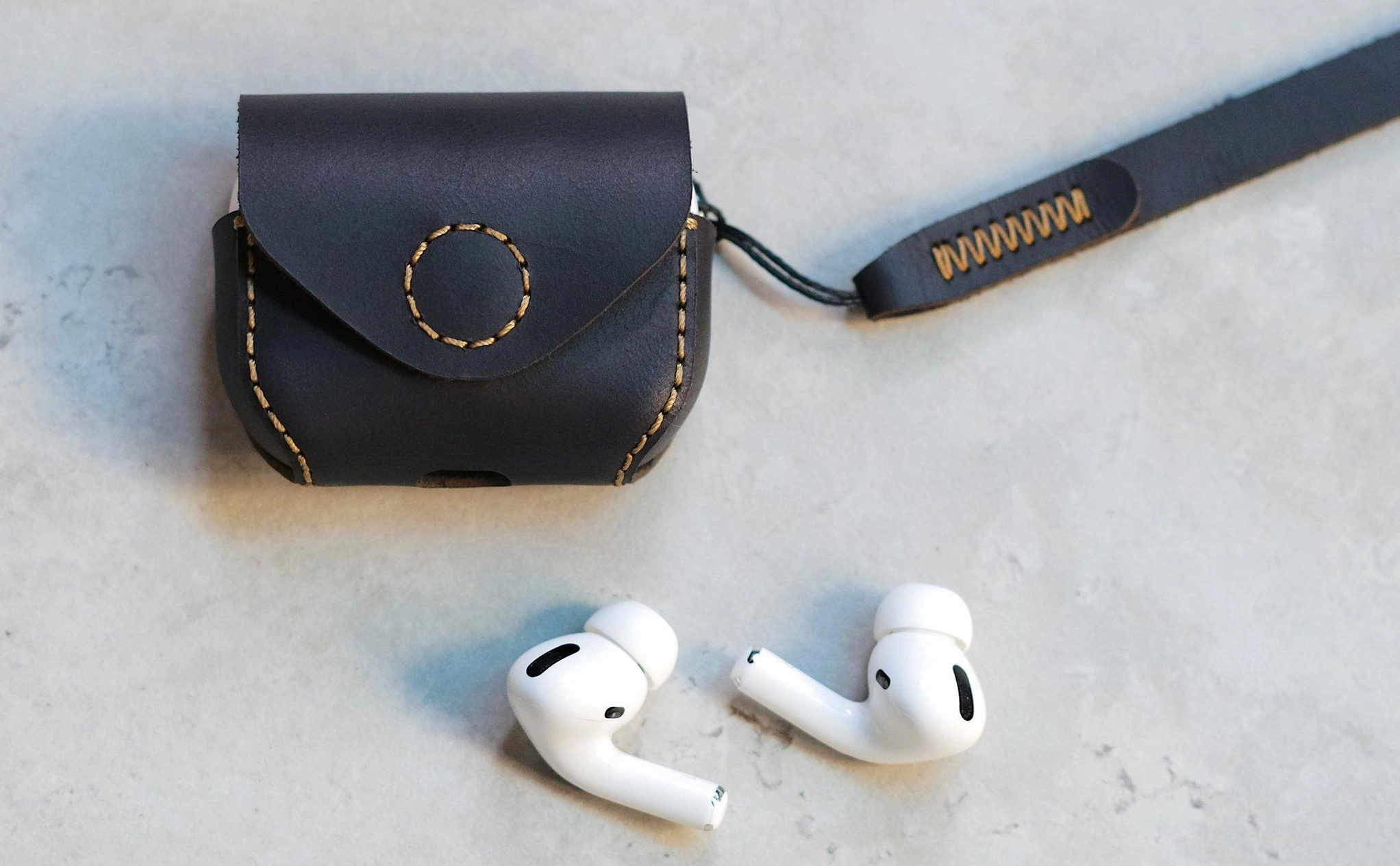 Hình ảnh bài viết Cách Kết Nối Tai Nghe AirPods Với Máy Tính Windows Và Điện Thoại Android