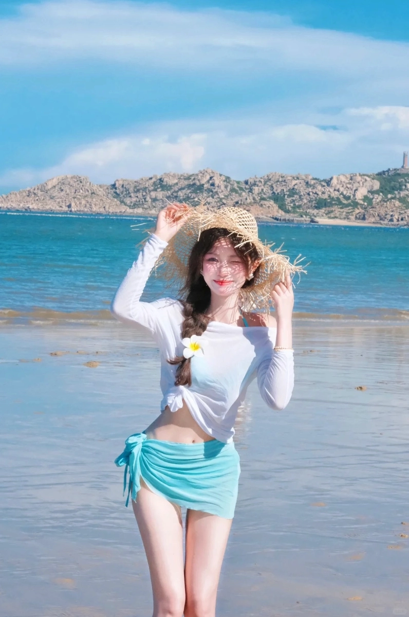 Bộ sưu tập 30 ảnh gái xinh mặc bikini đi biển che mặt siêu quyến rũ 18 Hình ảnh cắt từ đoạn clip nhảy múa thịnh hành trên TikTok của gái xinh mặc đồ bơi