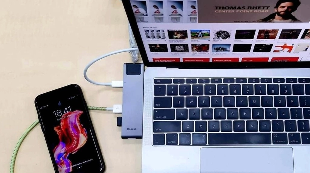 Hình ảnh minh họa các thao tác kiểm tra cáp và mạng để đảm bảo kết nối tốt