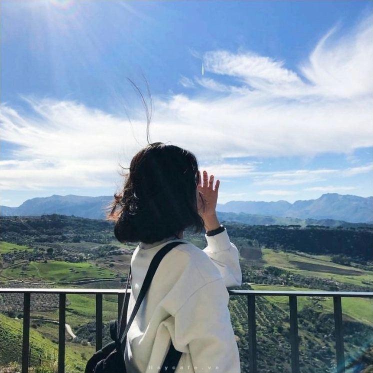 Bộ sưu tập hình ảnh cô gái tóc dài buồn đẹp tĩnh lặng 17 Hình ảnh sau lưng cô gái ngồi gục đầu mệt mỏi