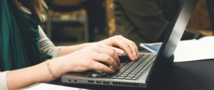 huong dan chi tiet cach go nut ban phim laptop an toan hieu 167