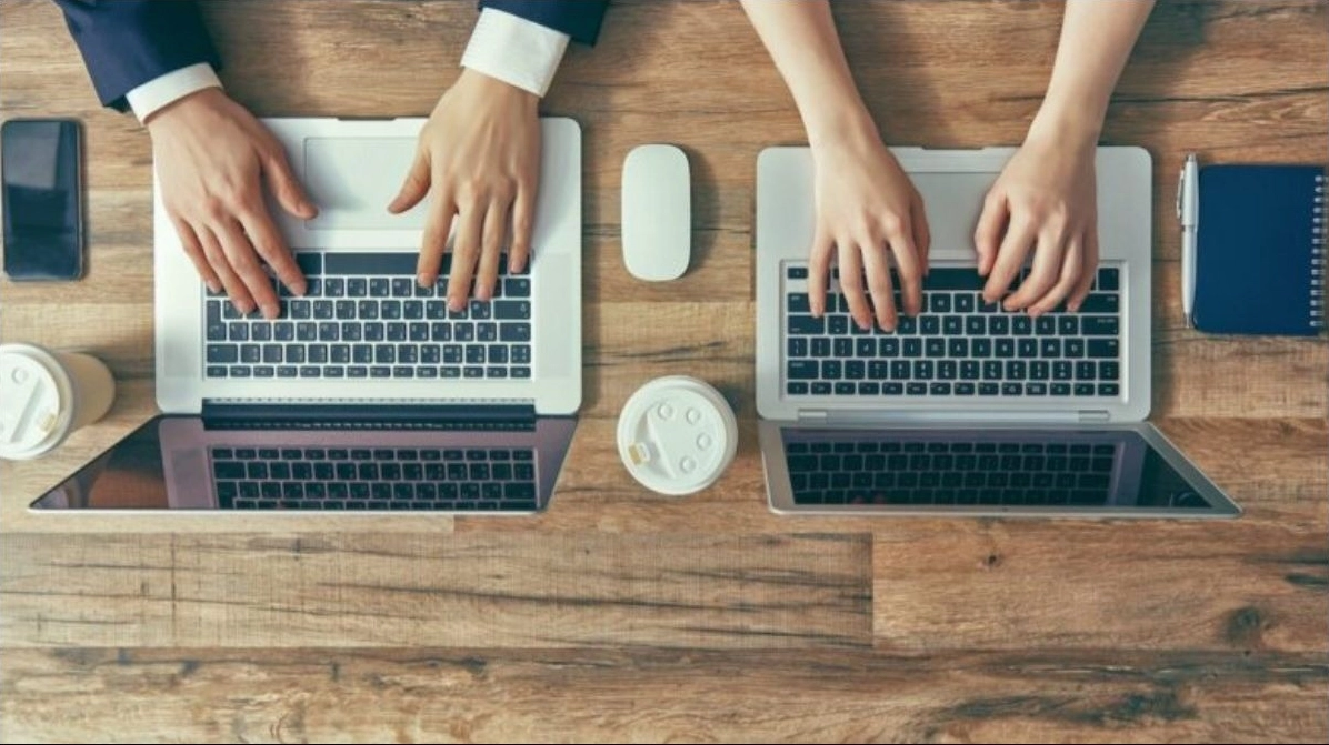 Hướng dẫn chi tiết cách kết nối 2 laptop để chơi game mượt mà không giật lag 20 Kết nối bằng Wifi giữa 2 laptop tiện lợi không cần dây tốc độ phụ thuộc vào chất lượng sóng