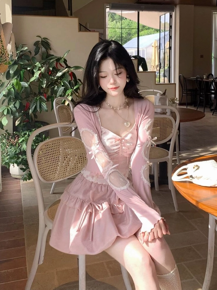 Khoảnh khắc thời trang pinky đầy ấn tượng và quyến rũ