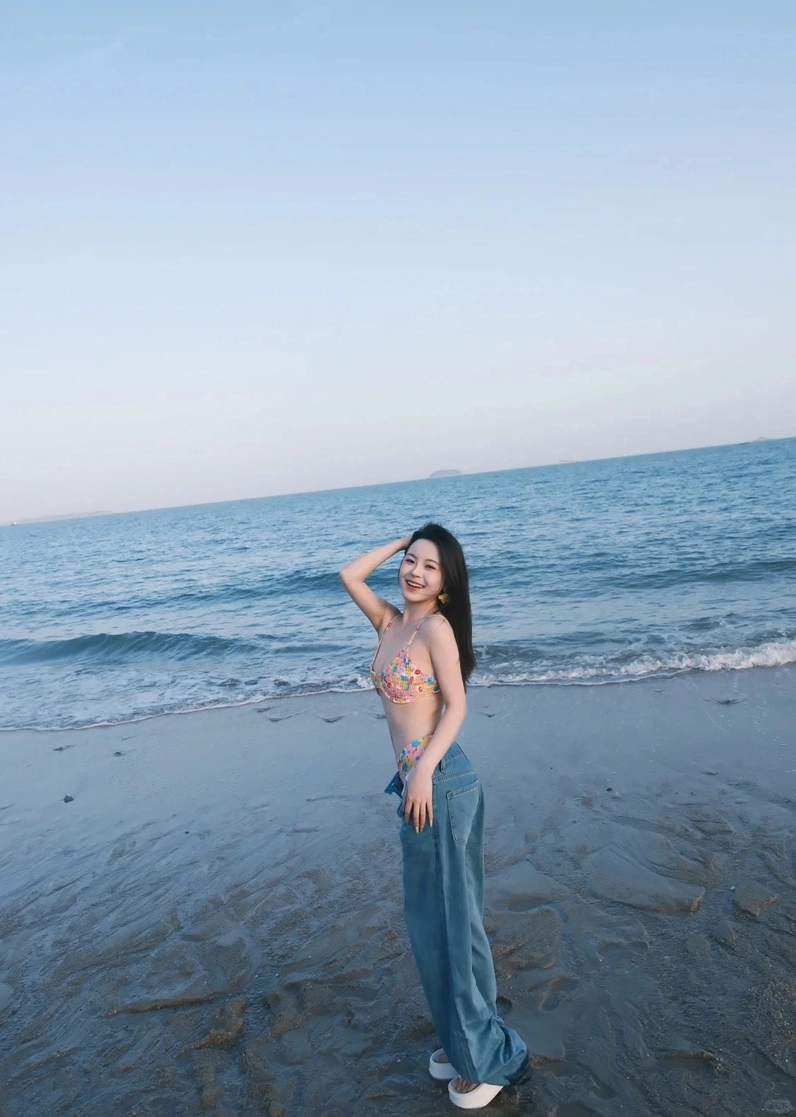 Bộ sưu tập 30 ảnh bikini gái Trung Quốc nóng bỏng nhất 2026 5 Nét kiêu sa đài các pha lẫn sự gợi cảm khó lường