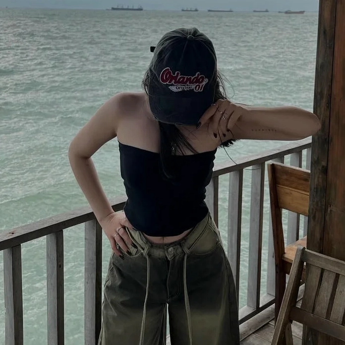Ngắm nhìn bộ ảnh gái xinh mặc bikini che mặt siêu cuốn hút 2 Nét quyến rũ khó chối từ của cô gái khi che mặt