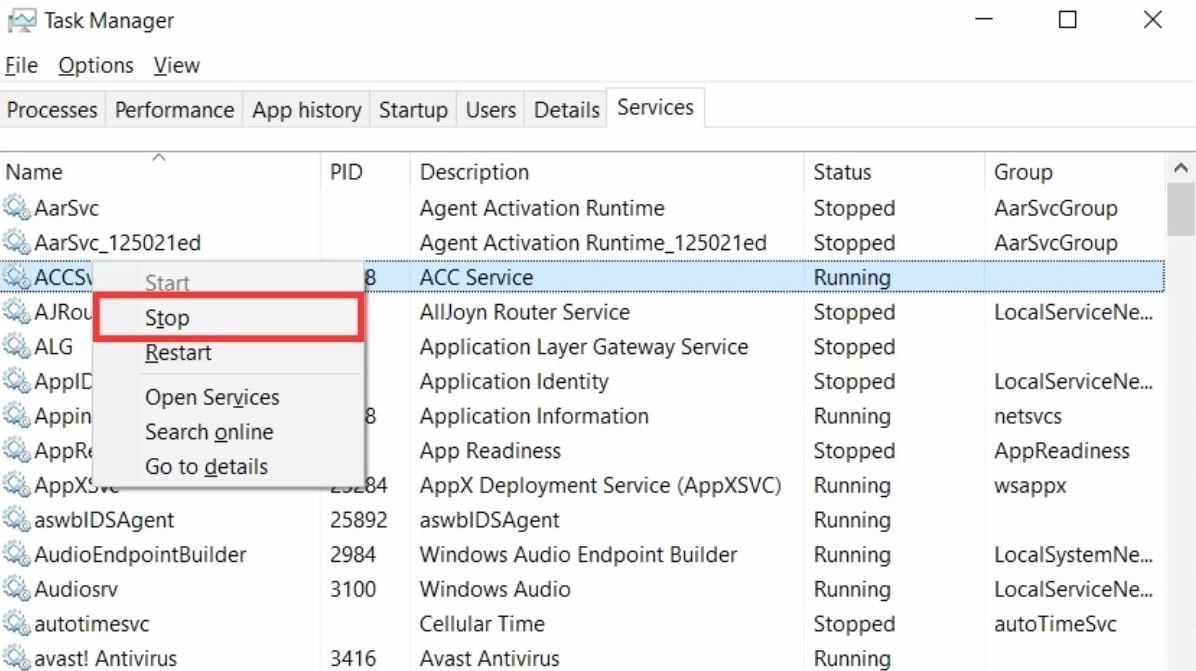 Nhấn chuột phải vào những ứng dụng không cần thiết và chọn End Task hoặc Stop