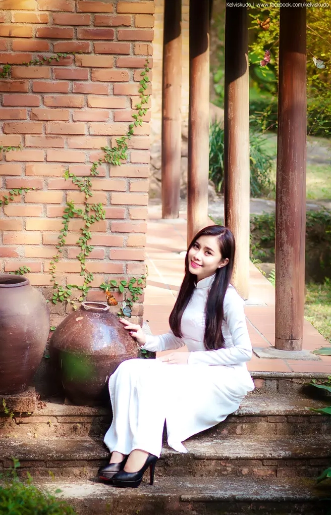 Nhan sắc rực rỡ không tì vết của hot girl mạng xã hội