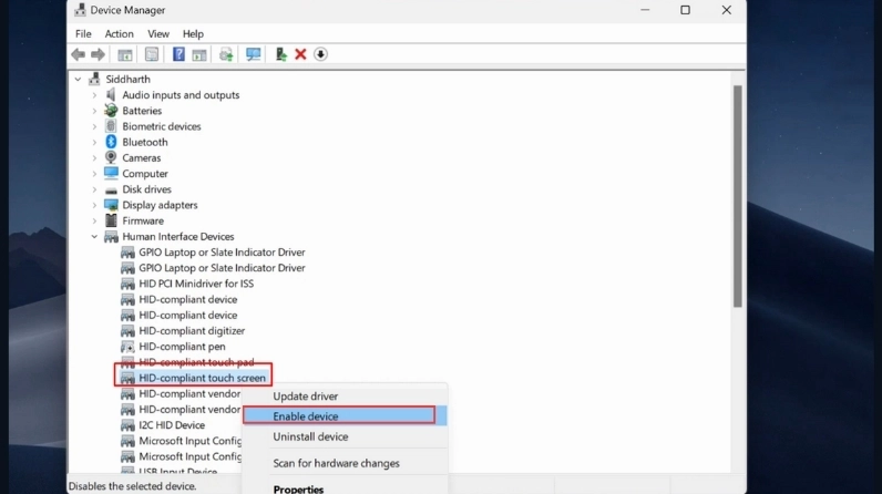 Nhấp chuột phải và chọn Enable device để bật màn hình cảm ứng
