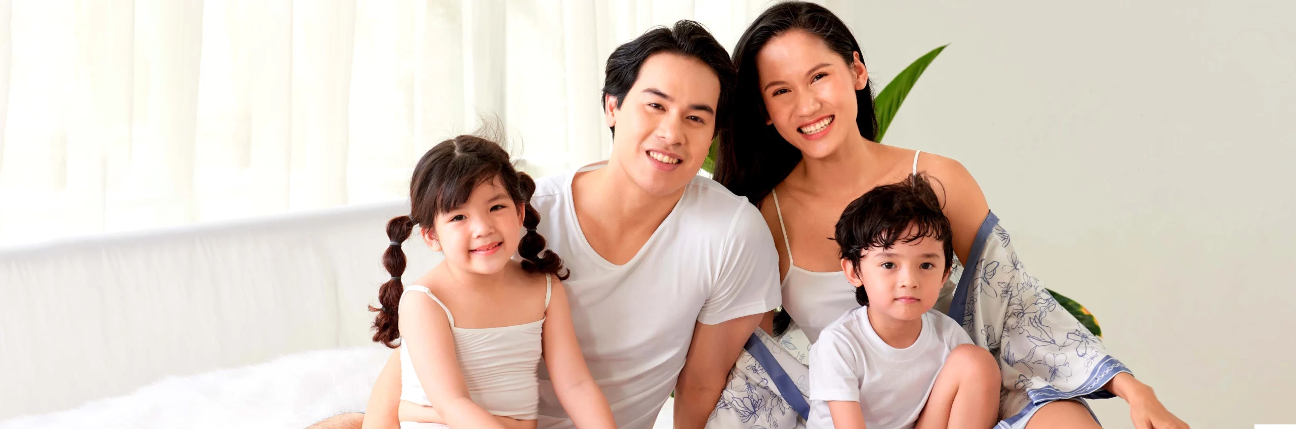 Nụ cười tỏa nắng của cô gái xinh đẹp đốn tim cộng đồng mạng