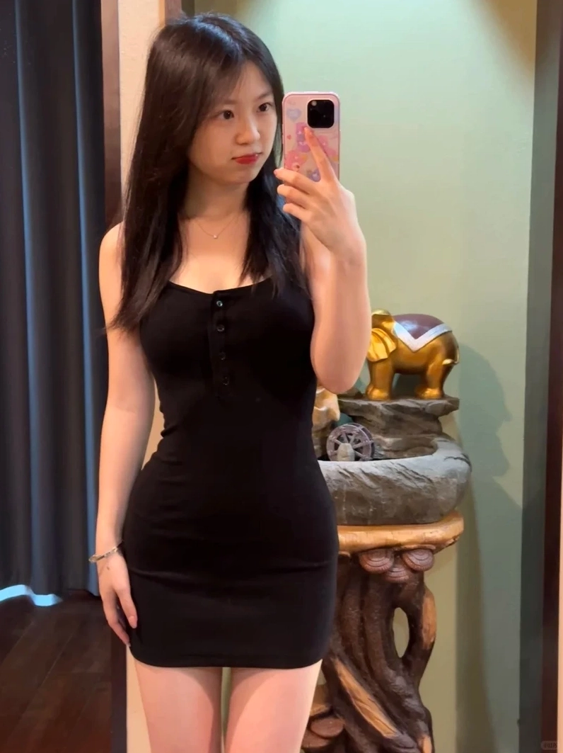 Rực rỡ và nổi bật mọi góc nhìn trong buổi tiệc