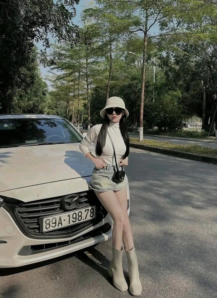 Sự giao thoa giữa nét đẹp thể thao khỏe khoắn và sự quyến rũ nữ tính