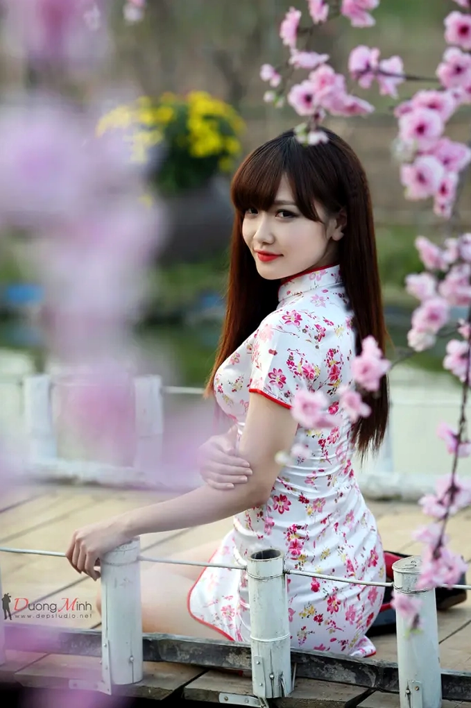 Sức hấp dẫn khó chối từ của cô gái mang nét đẹp ngây thơ