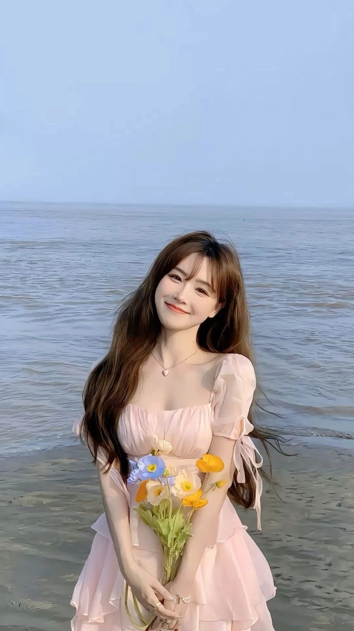 Thần thái tự tin ngút ngàn của người đẹp trong bộ cánh màu hồng