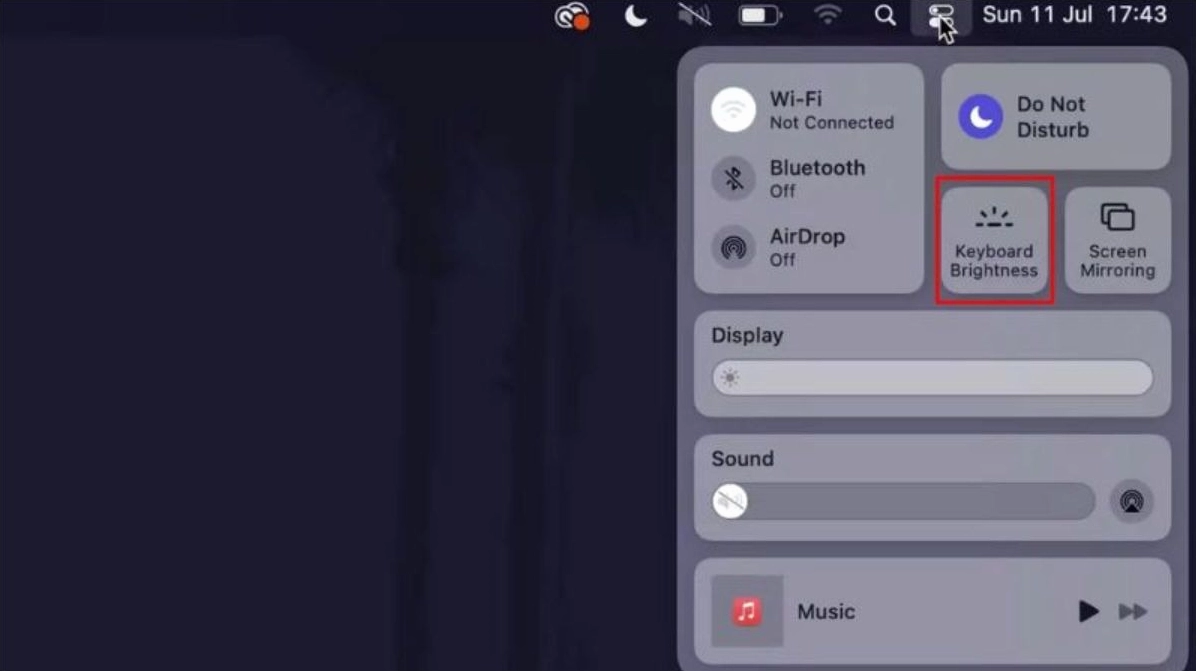 Thao tác lựa chọn mục Keyboard Brightness trong phần mềm hệ thống