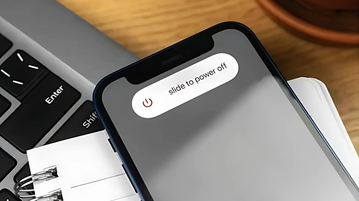 Hướng dẫn cách đồng bộ iPhone với laptop nhanh chóng đơn giản 19 Thao tác tắt nguồn và khởi động lại thiết bị để khắc phục các lỗi phần mềm tạm thời