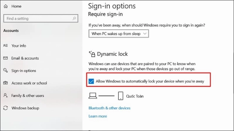Tùy chọn Dynamic lock trong phần Sign in options của hệ điều hành Windows