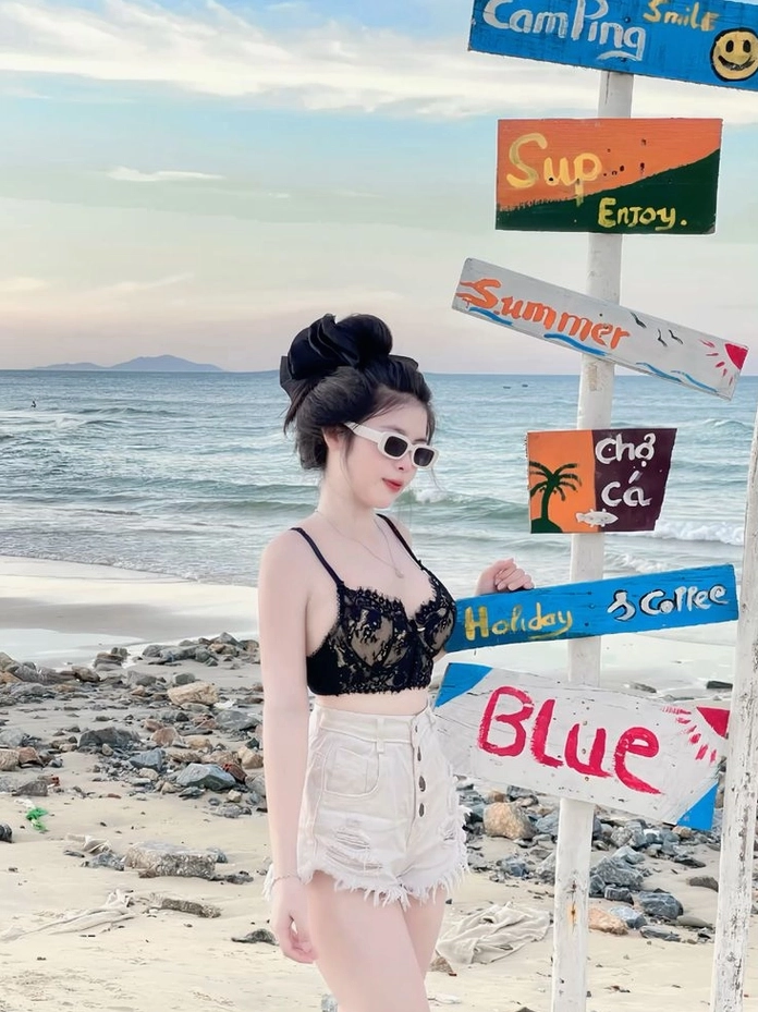 Vẻ đẹp tươi tắn không tì vết của thiếu nữ tuổi đôi mươi