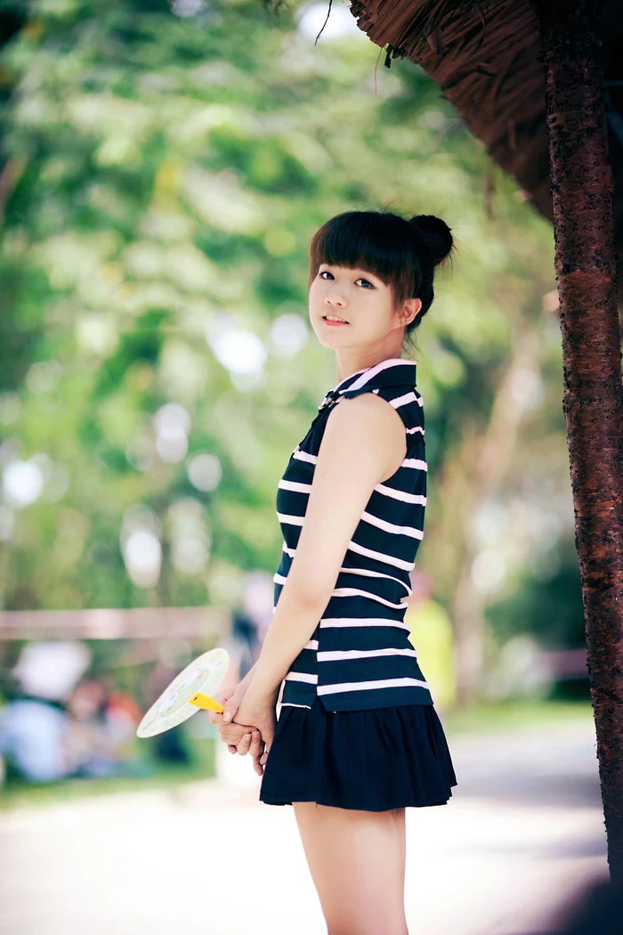 Ngắm trọn bộ 30 ảnh gái xinh mặc váy ngắn đen gợi cảm cuốn hút 8 gai xinh mac vay ngan den 7